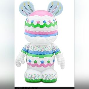 Disney Vinylmation 9" Birthday Cake Figure - Holiday #2; Limited Edition of 1000